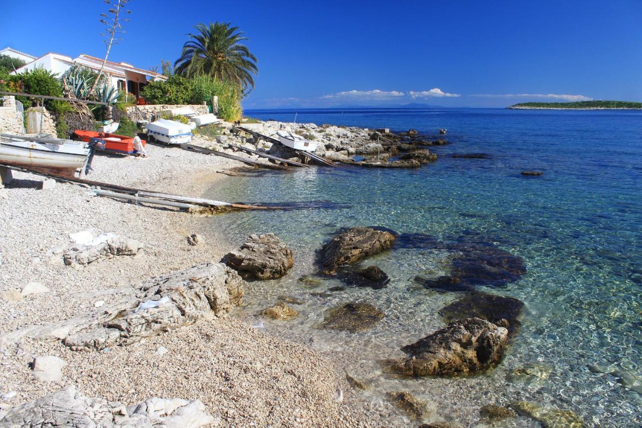 Apartments By The Sea Milna, Vis - 8895 Rukavac  Exterior photo