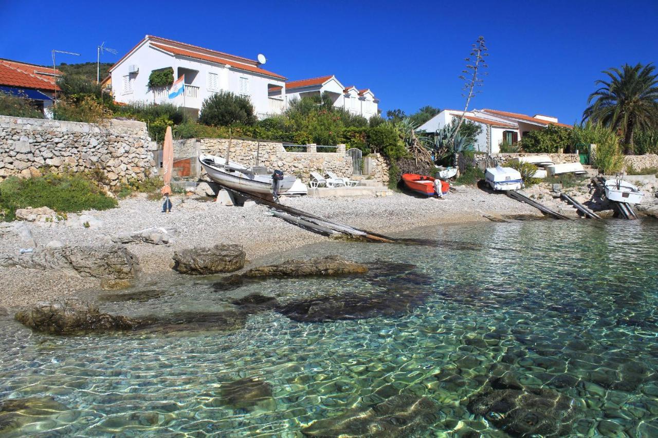 Apartments By The Sea Milna, Vis - 8895 Rukavac  Exterior photo