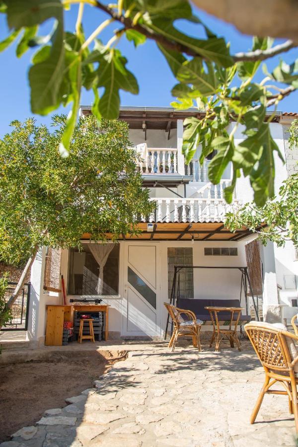 Apartments By The Sea Milna, Vis - 8895 Rukavac  Exterior photo