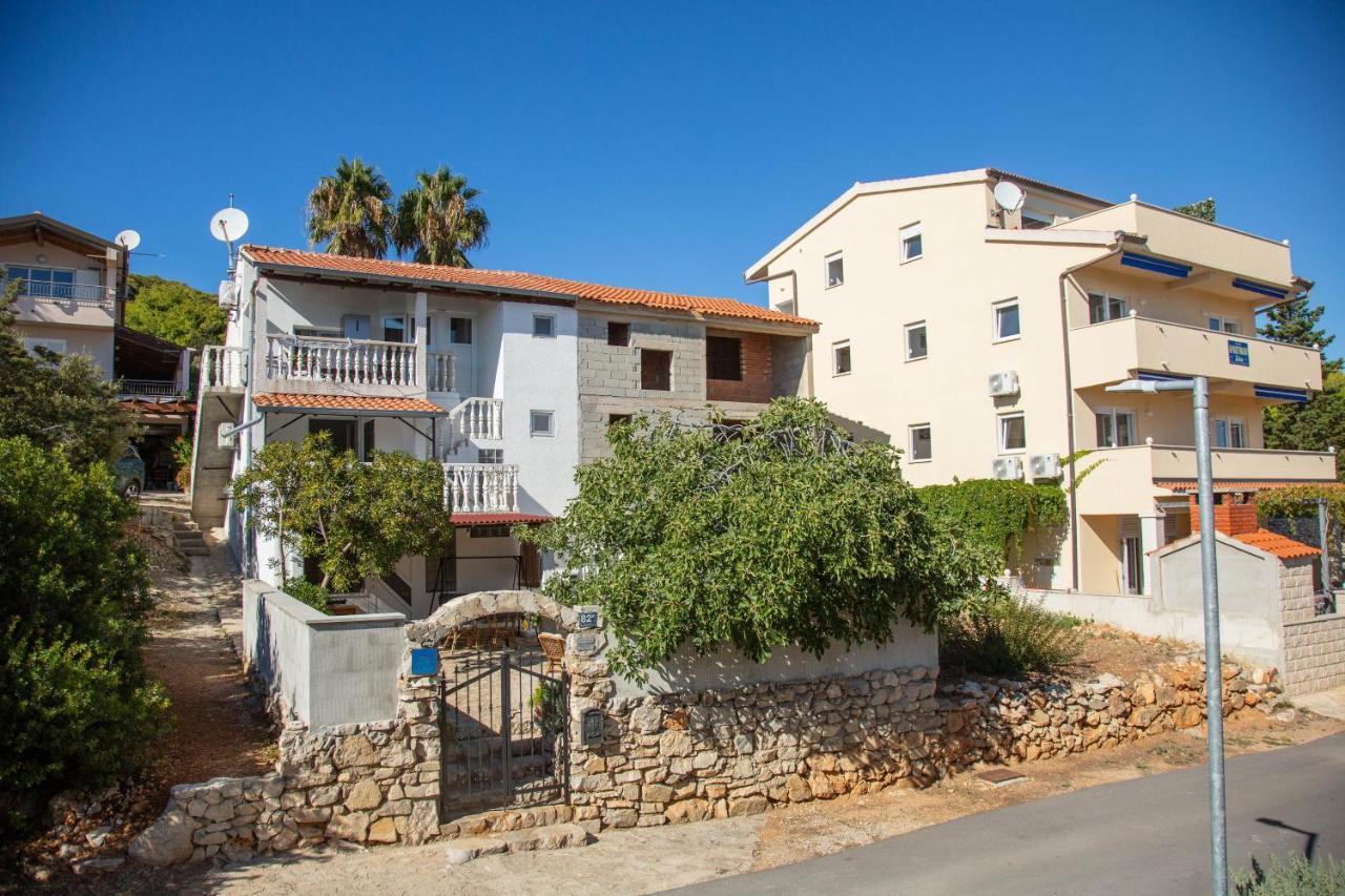 Apartments By The Sea Milna, Vis - 8895 Rukavac  Exterior photo