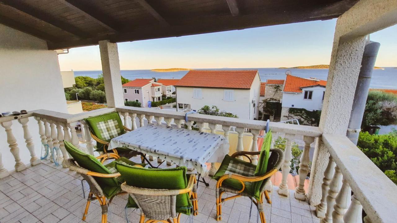 Apartments By The Sea Milna, Vis - 8895 Rukavac  Exterior photo