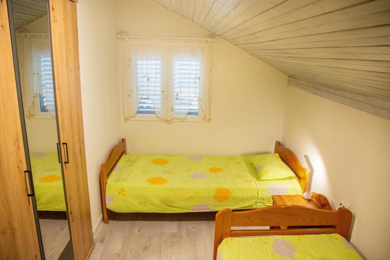 Apartments By The Sea Milna, Vis - 8895 Rukavac  Exterior photo